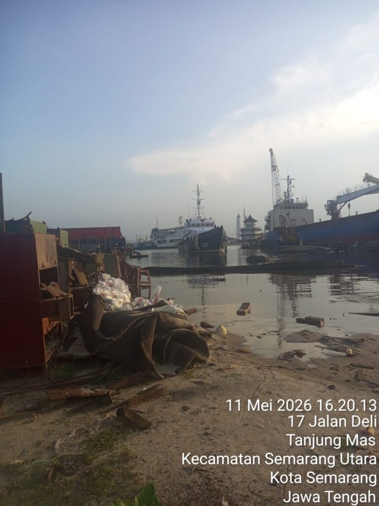 Jasa konsultan pengawasan kapal docking